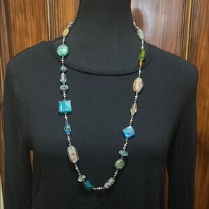 Elegant Multicolor Beaded Necklace